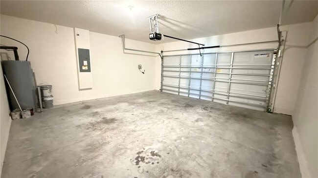 Building Photo - 1003 Cascade Dr