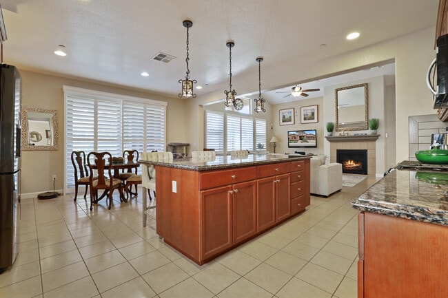 Building Photo - 3525 Rapallo Way