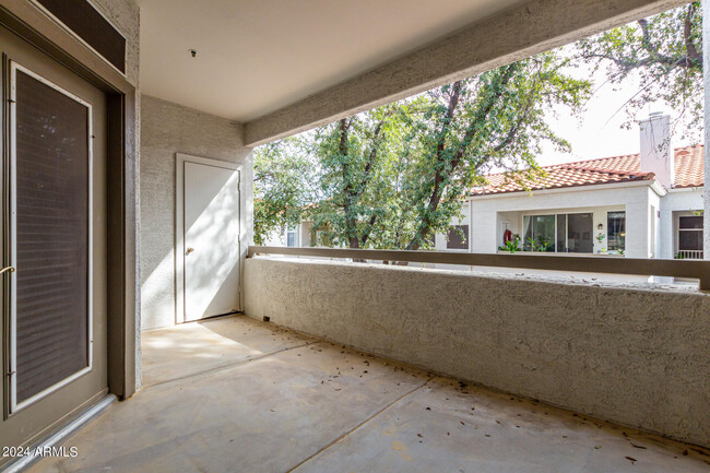 Building Photo - 11375 E Sahuaro Dr