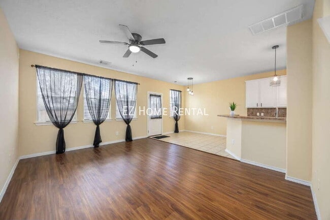 Building Photo - 2947 Hackamore Hollow Ln