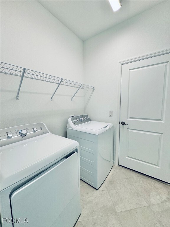 Building Photo - 14636 Palamos Cir