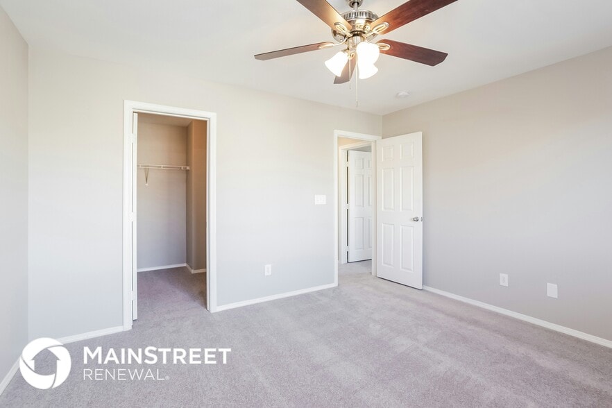 Building Photo - 10521 West Table Lands Court