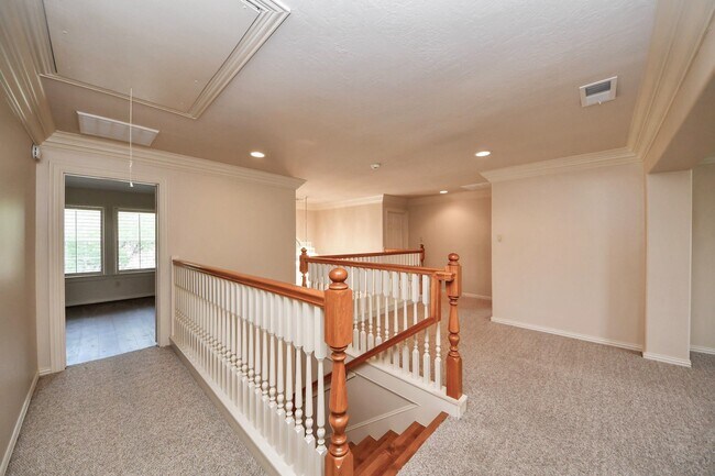 Building Photo - 14207 Jade Cove Dr