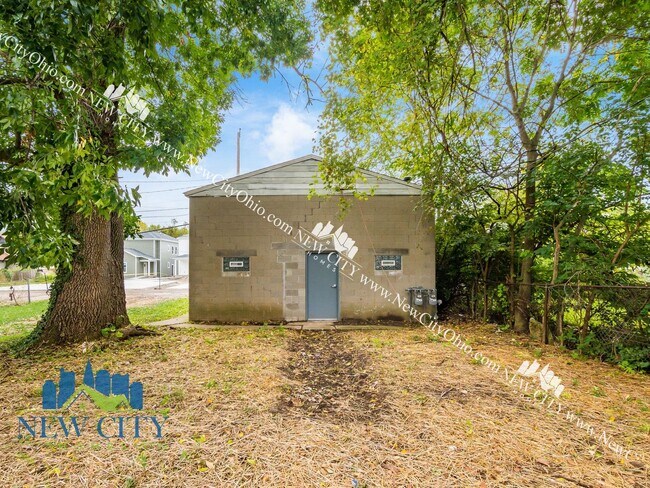 Building Photo - 154-156 N Central Avenue, Columbus, OH 43222