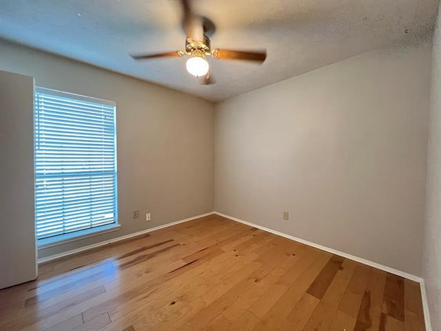 Building Photo - 548 Guadalupe Dr