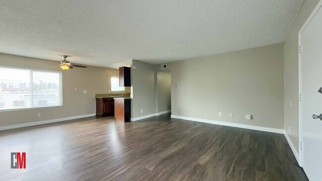 Interior Photo - 4030 Chamoune Ave