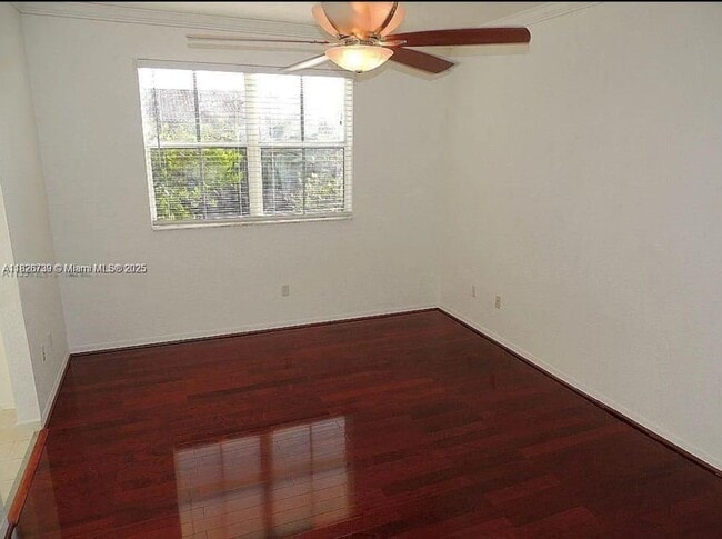 Building Photo - 4931 N Harbor Isles Dr