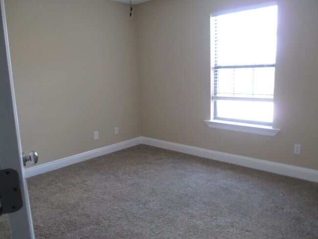 Building Photo - 2954 Palmetto Ridge Way