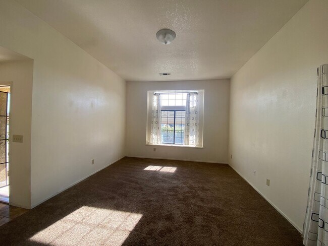 Building Photo - Get ready for Summer in this 3 BD 2 BA SW home with a Pool on a corner lot