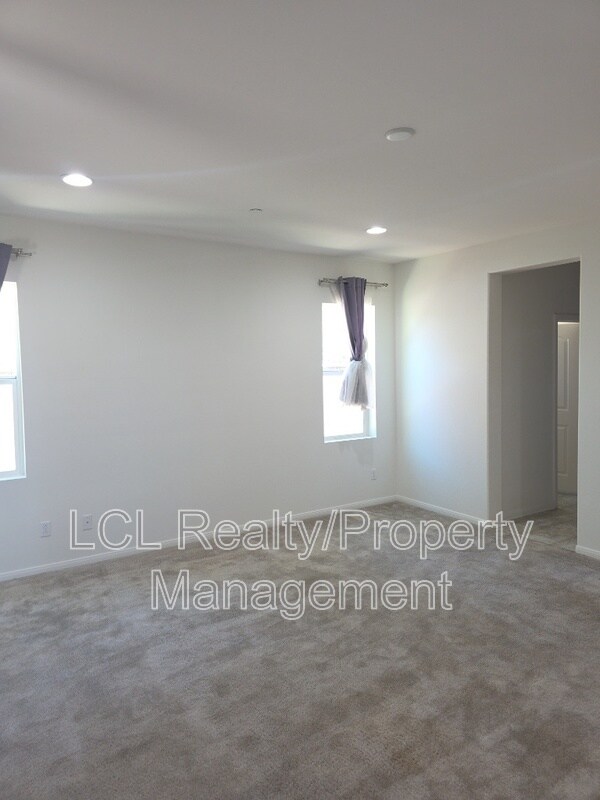 Building Photo - 29344 Grand Slam