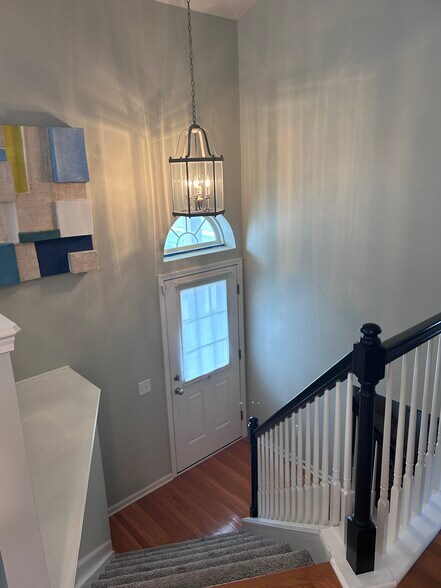 Building Photo - 8417 Codesa Way