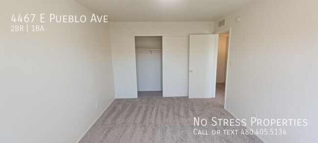Building Photo - Town Home off 40th St and Broadway!