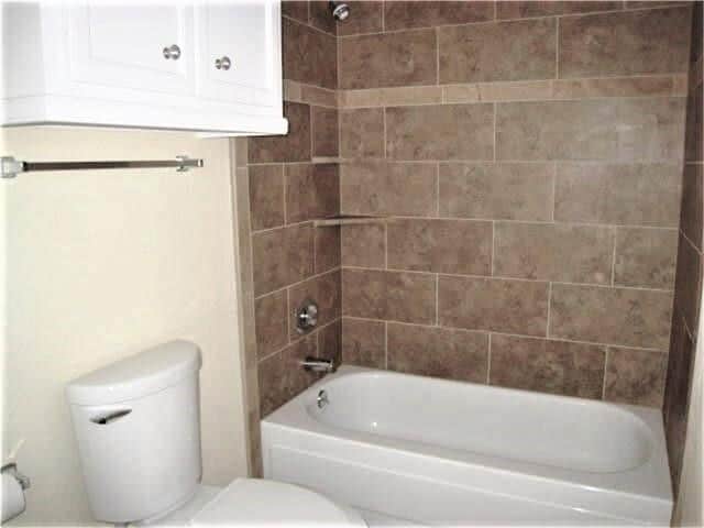 Building Photo - 14020 Schroeder Rd