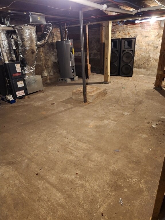 Building Photo - 24 Emmet St