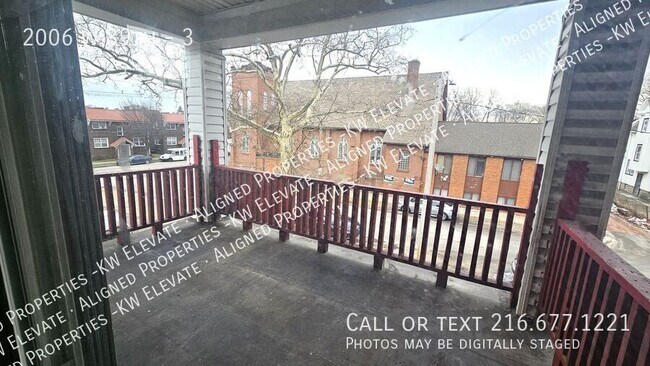 Building Photo - 2006 w 89th-3