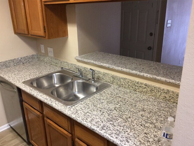 Building Photo - 2120 El Paseo St