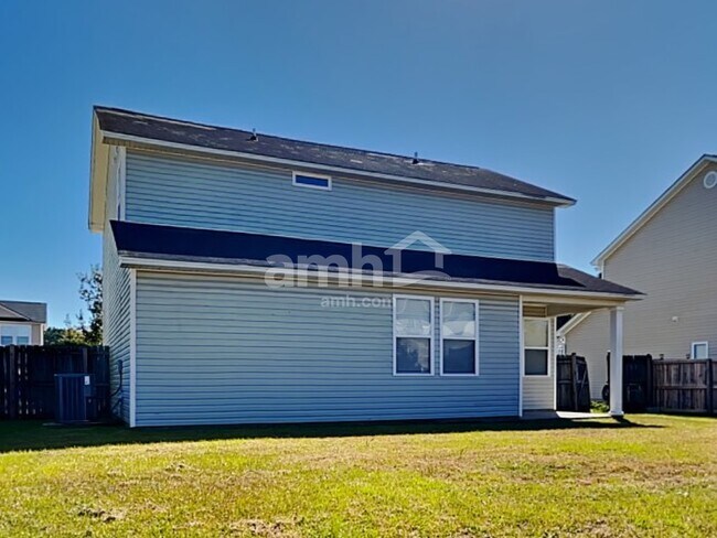 Building Photo - 321 Mossy Wood Rd