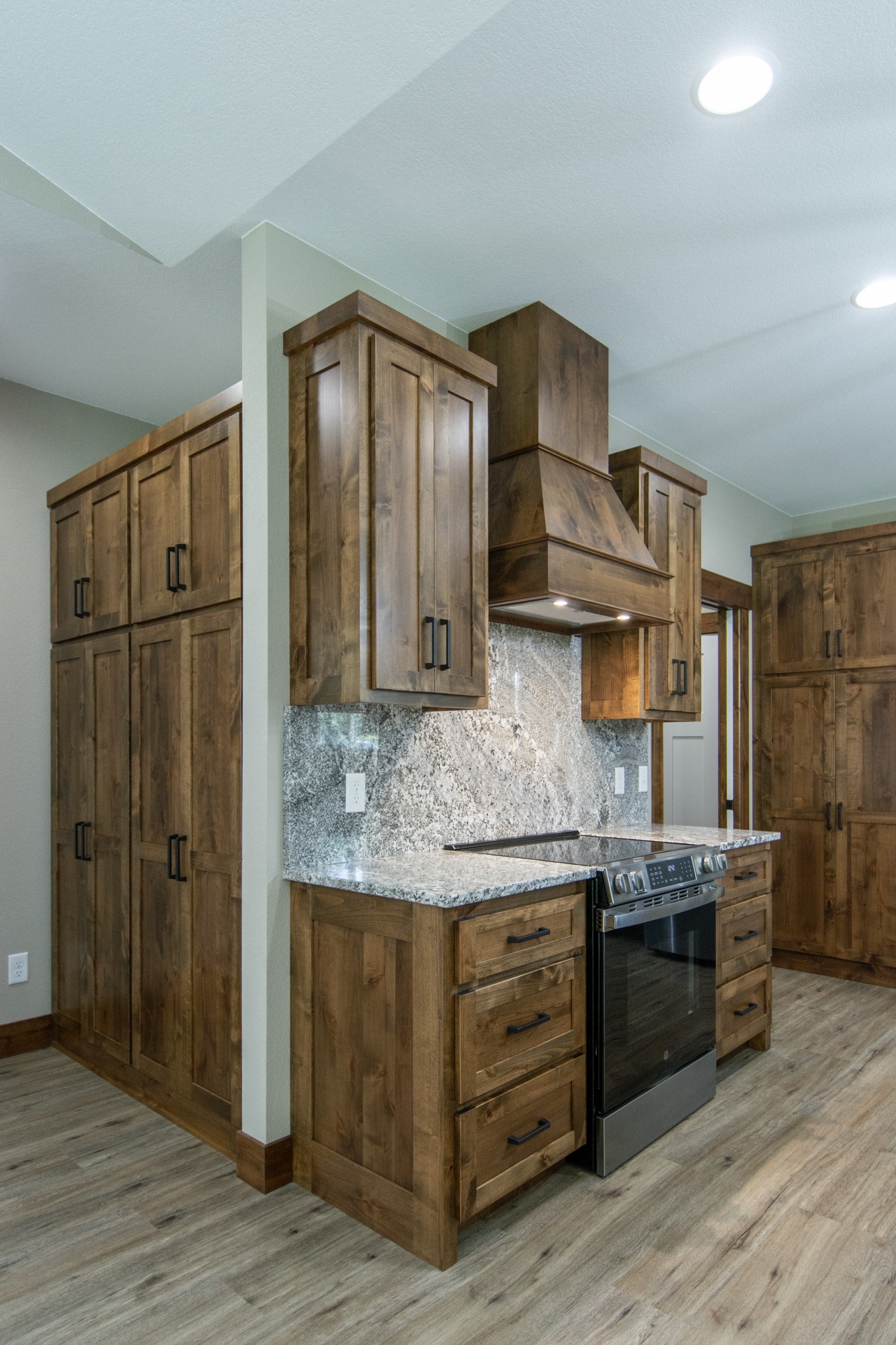 Building Photo - 11607 Forestview Dr