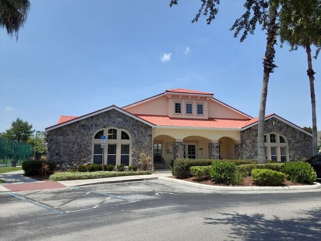 Building Photo - FREE RENT!!! Condo at Club Cortile, Kissimmee
