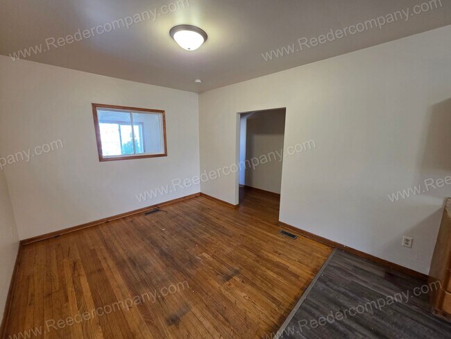 Building Photo - 830 Wilcox St