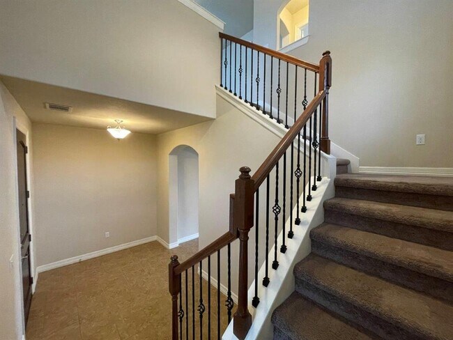 Building Photo - 6505 Alleyton Dr