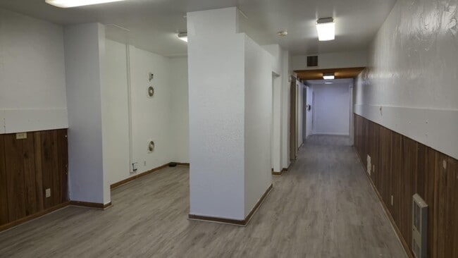 Building Photo - 1204 Washington St