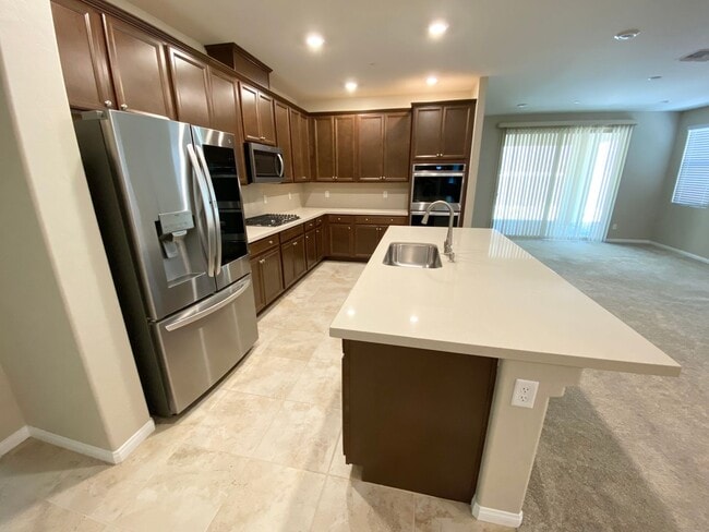 Building Photo - 3/BD 2/BA W/Den Prime Summerlin West Location – Beautiful One-Story Home
