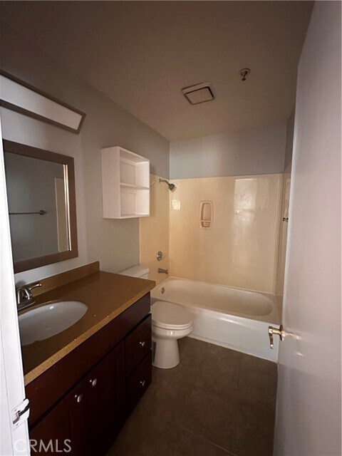 Building Photo - 11536 Promenade Dr