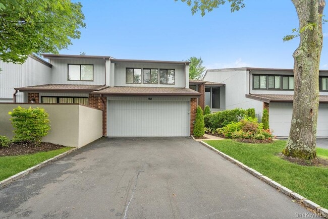 Building Photo - 90 Foxwood Dr