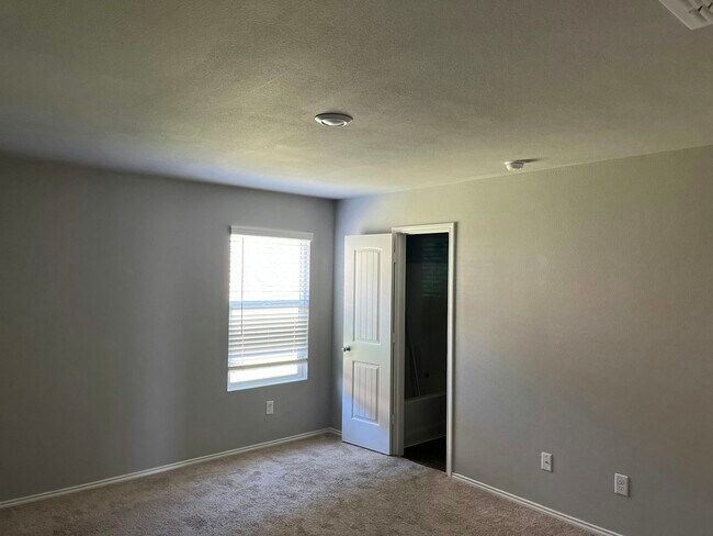 Building Photo - 5504 Berea St