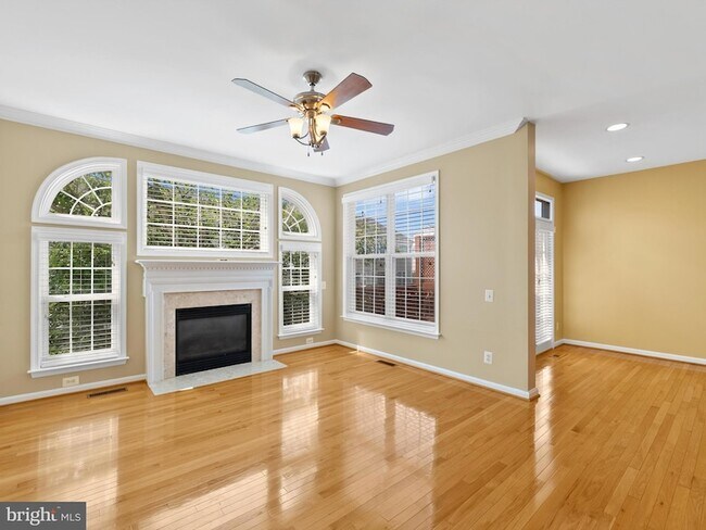 Building Photo - 15005 Danube Way