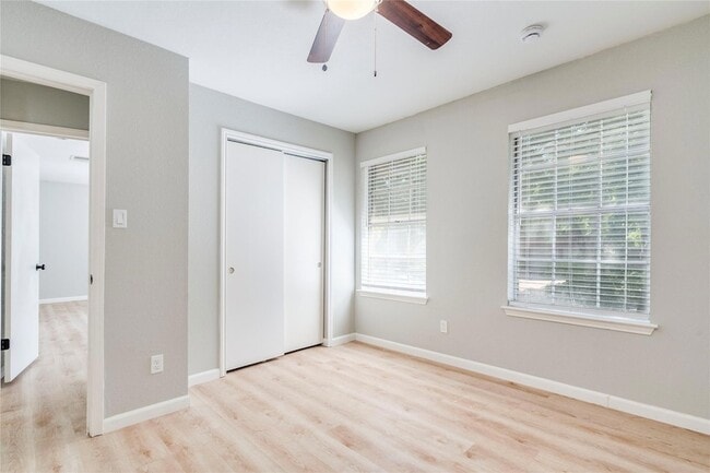 Building Photo - 13808 Lothian Dr