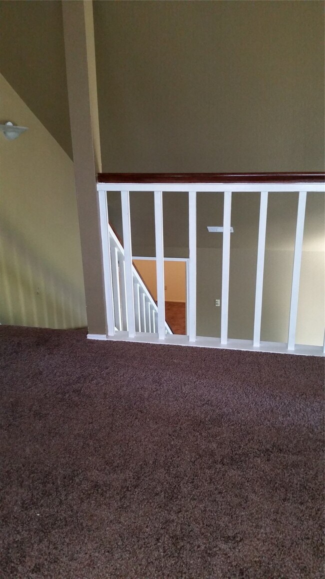 Building Photo - 6111 Quiet Village Ct