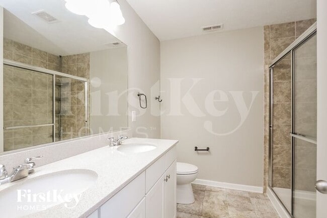 Building Photo - 10452 Hunters Crossing Blvd