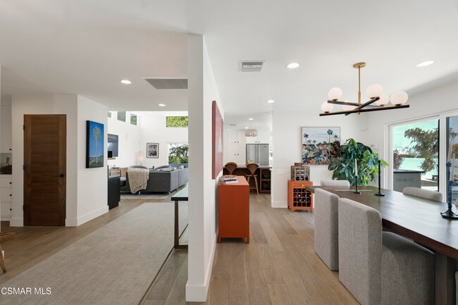Building Photo - 4500 Stark Ave