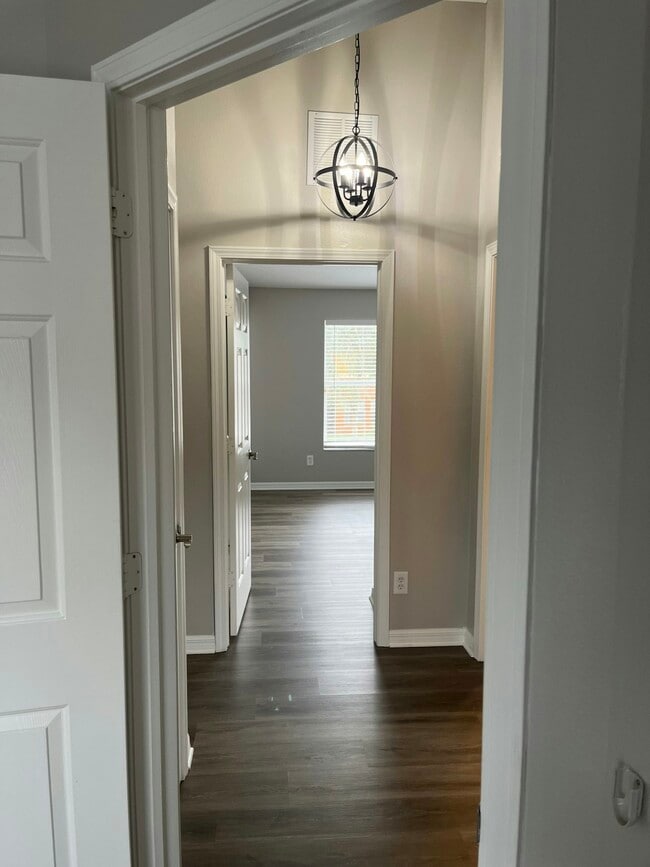 Building Photo - 30206 Swinford Ln