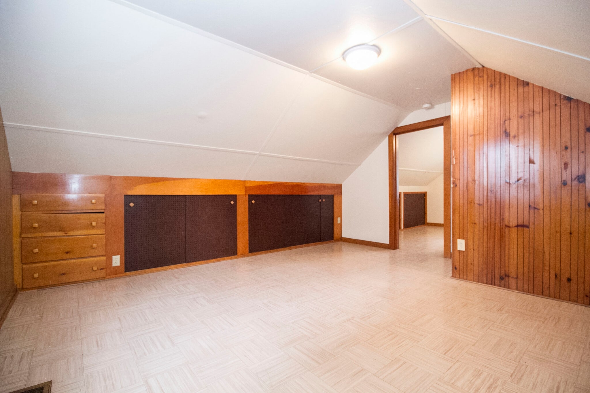 Building Photo - 2016 Balkan Pl