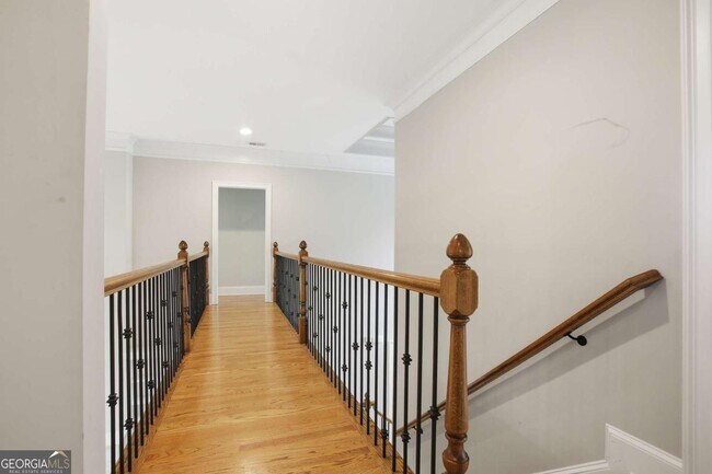 Building Photo - 845 Botanica Way