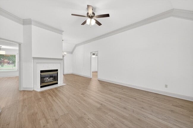 Building Photo - 1015 Brinkley Rd