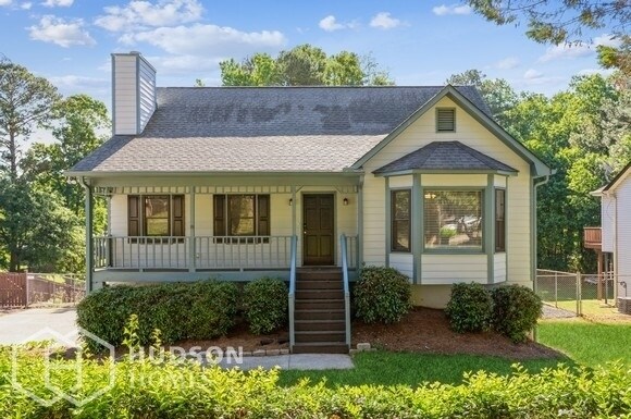 Primary Photo - SELF TOUR NOW! - 2650 Green Meadow Ln NE, ...