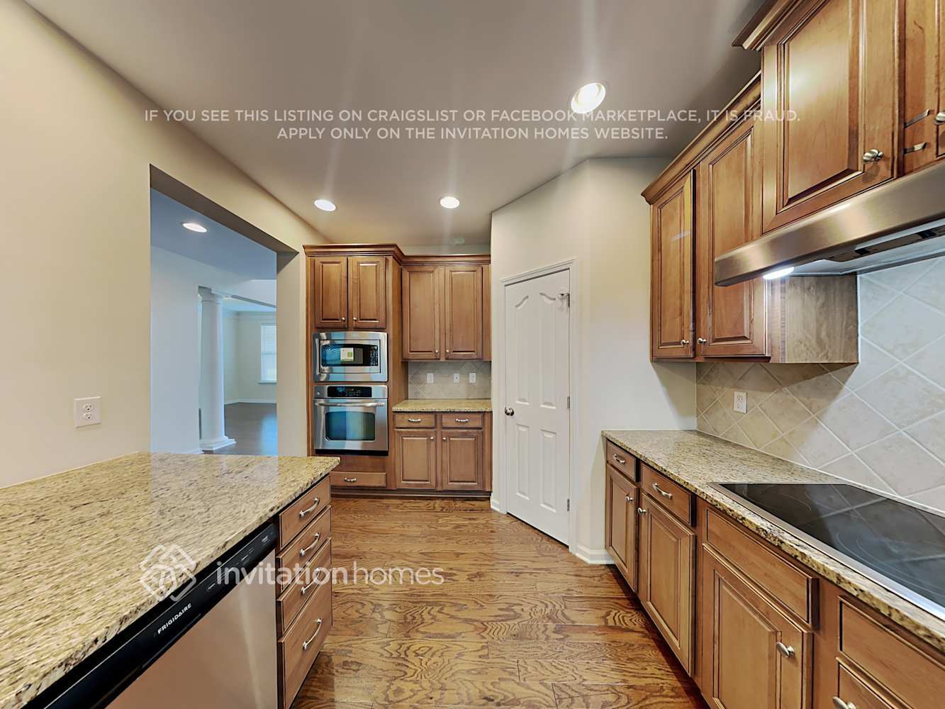 Building Photo - 16858 Rudence Ct
