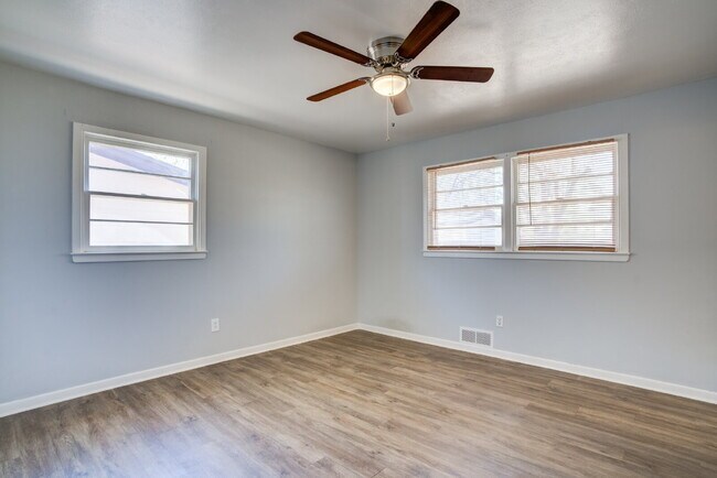 Building Photo - Beautiful Home in Central Lubbock