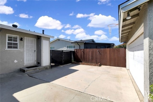 Building Photo - 744 Caballo Ave