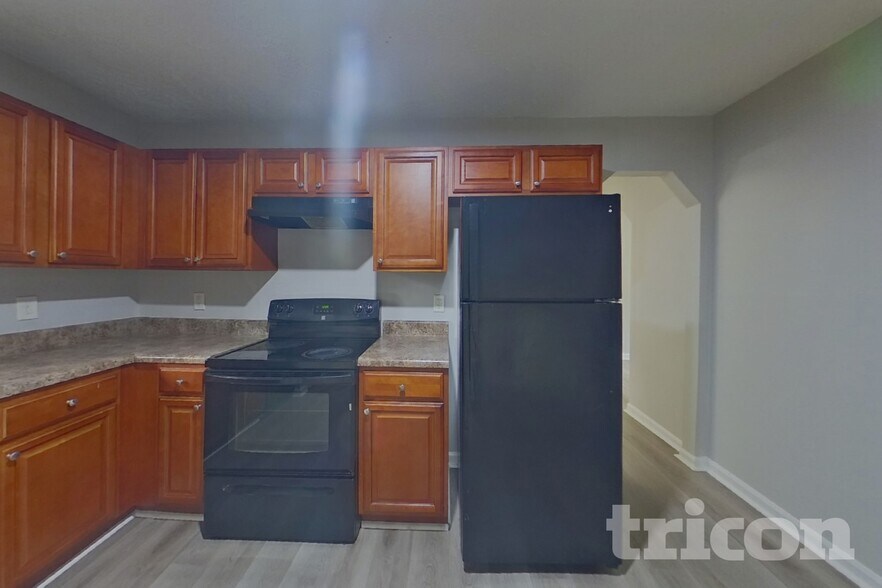 Building Photo - 3060 Orbit Cir
