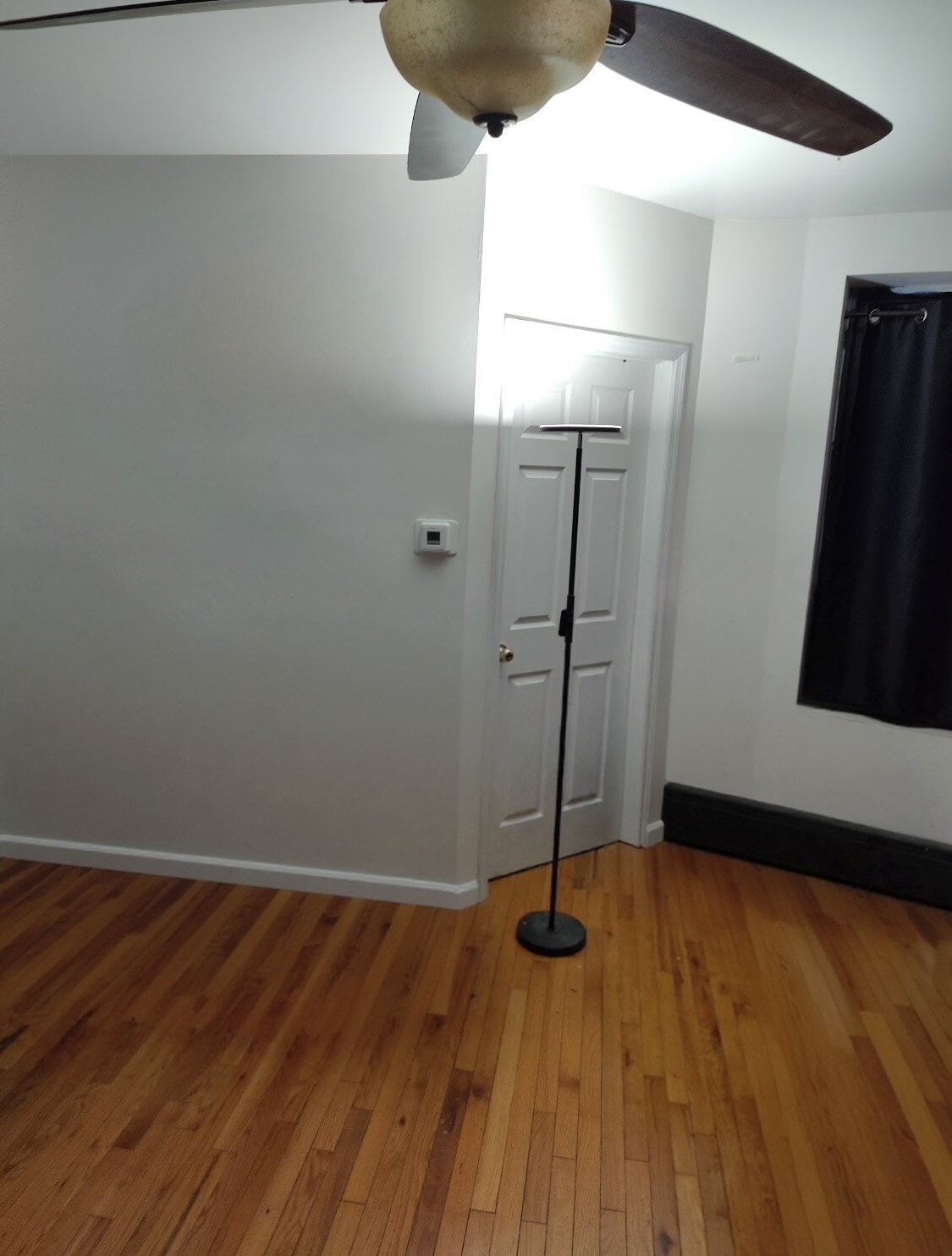 Building Photo - 2128 Newtown Ave