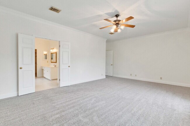 Building Photo - Charming Home in the Coveted River Place Community 5407 Merrywing Circle, Austin, TX 78730