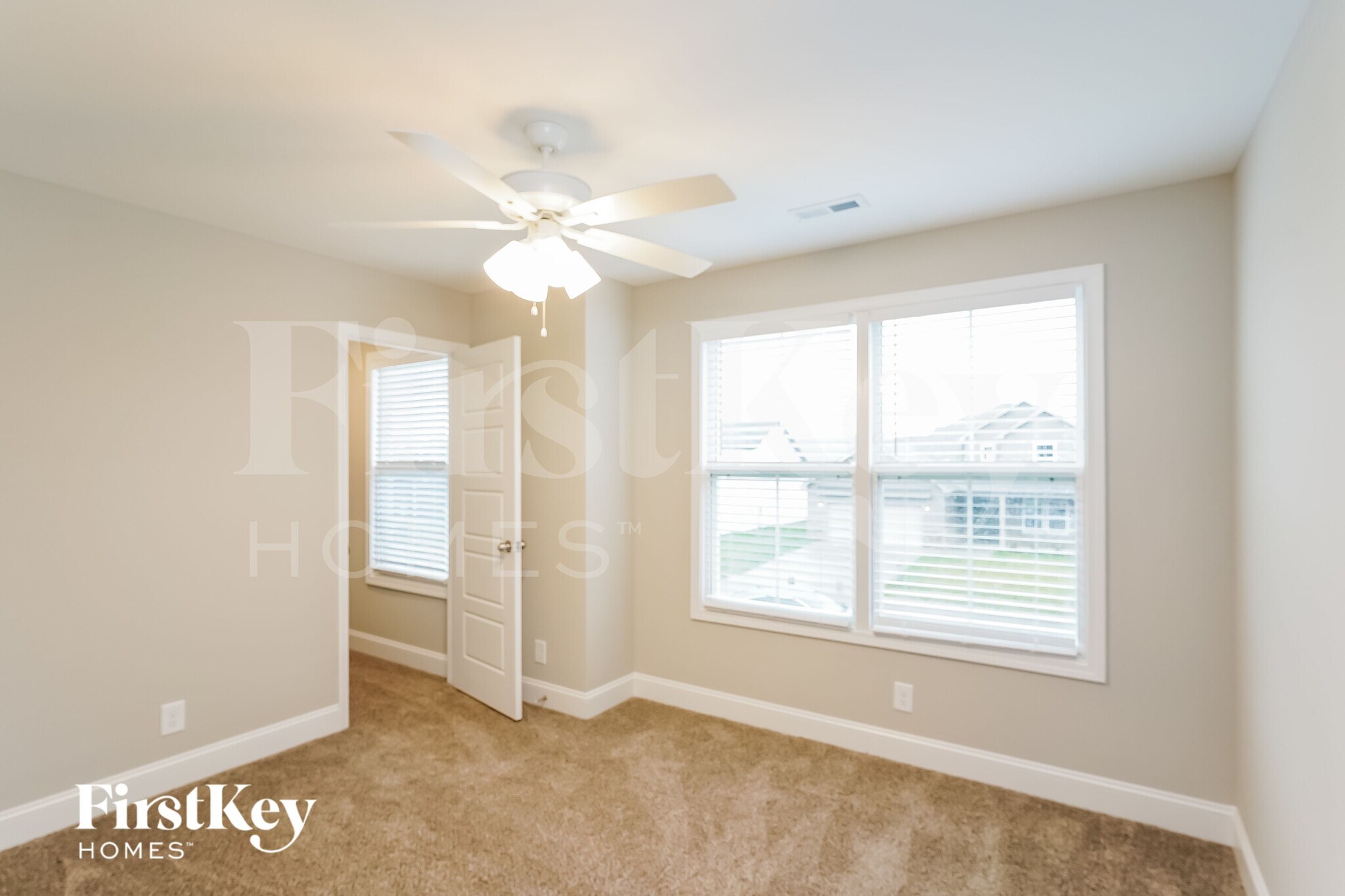 Building Photo - 631 Alvin Rd