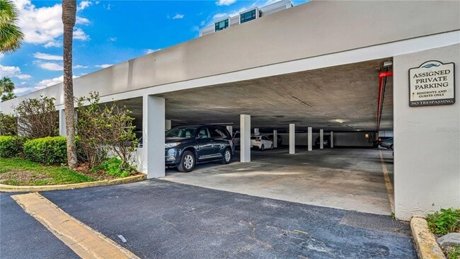 Building Photo - 855 Bayway Blvd