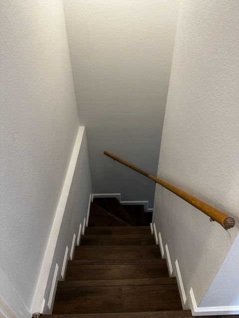 Building Photo - 119 Rockyreef Cir