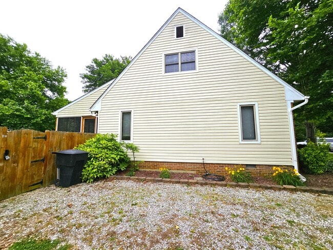 Building Photo - 1413 Ard Brac Pl